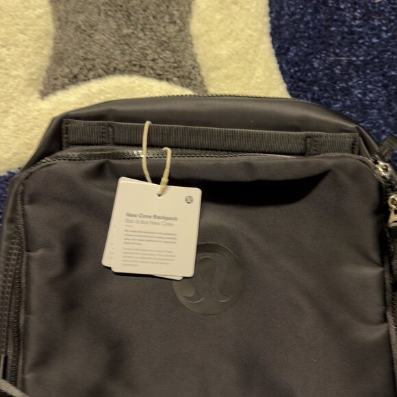 Lululemon New Crew Backpack 22L Black - Picture 3 of 3